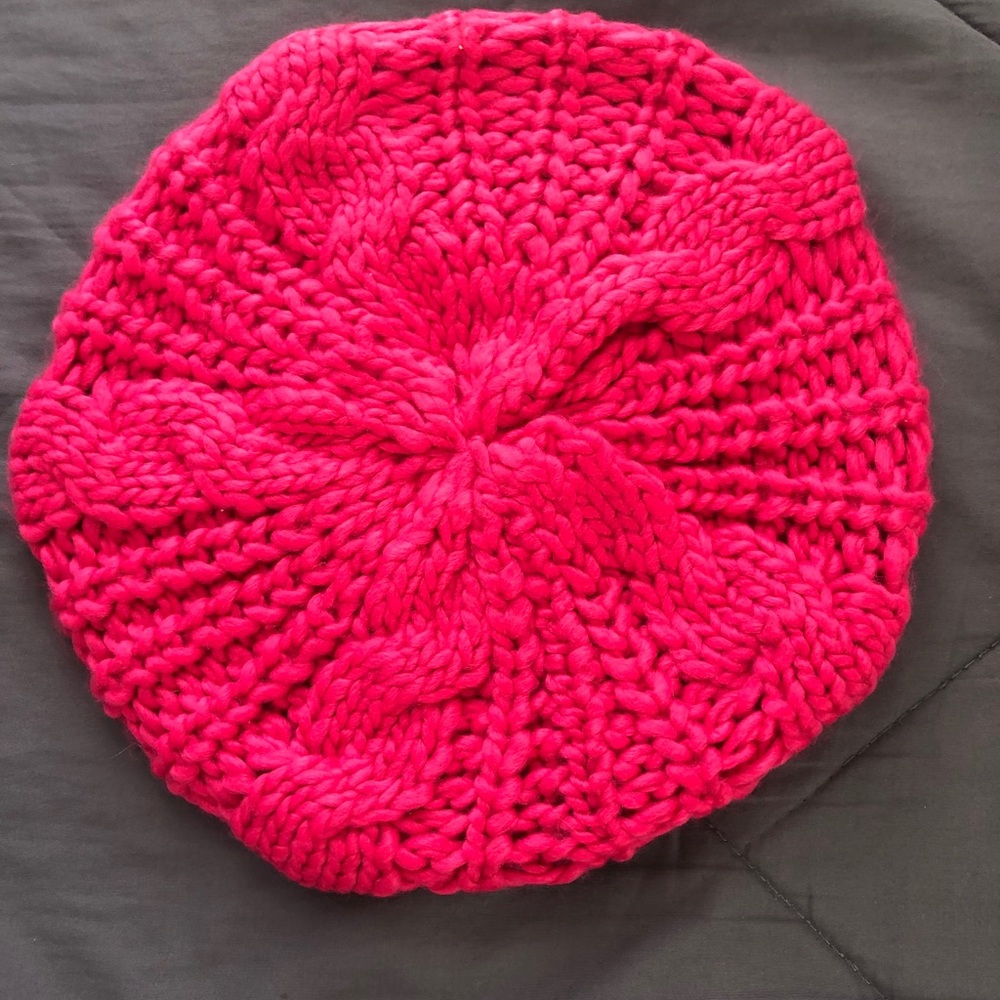 NWOT Women’s Beret